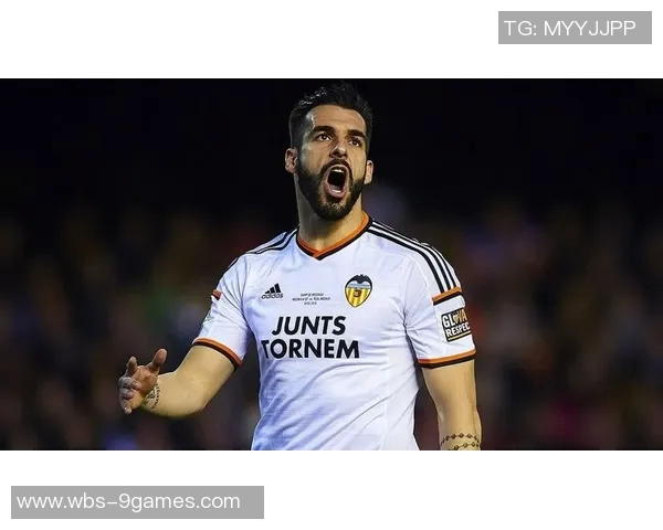 内格雷多:就因为我说了句打法保守,努诺记仇到一场不让我上